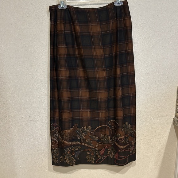 Chelsea Campbell Skirt —-Size 10P - Picture 4 of 11
